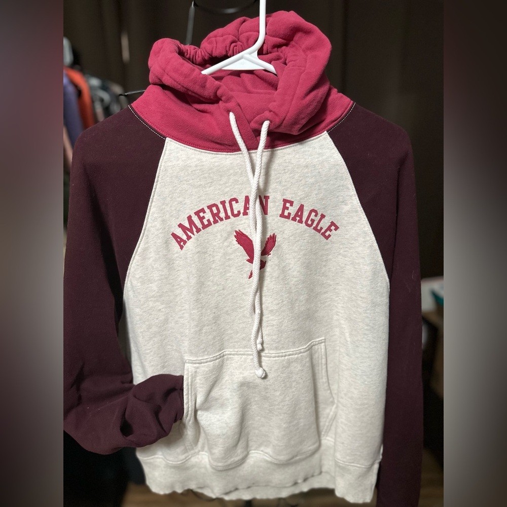 AMERICAN EAGLE OUTFITTERS Women Printed Hooded Sweatshirt - Picture 3 of 6